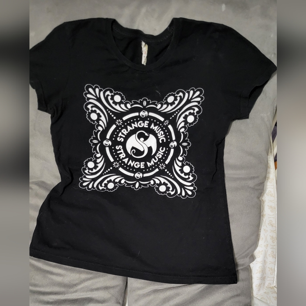 Alstyle Black and White Graphic Strange Music Tee From TECH 9 concert.